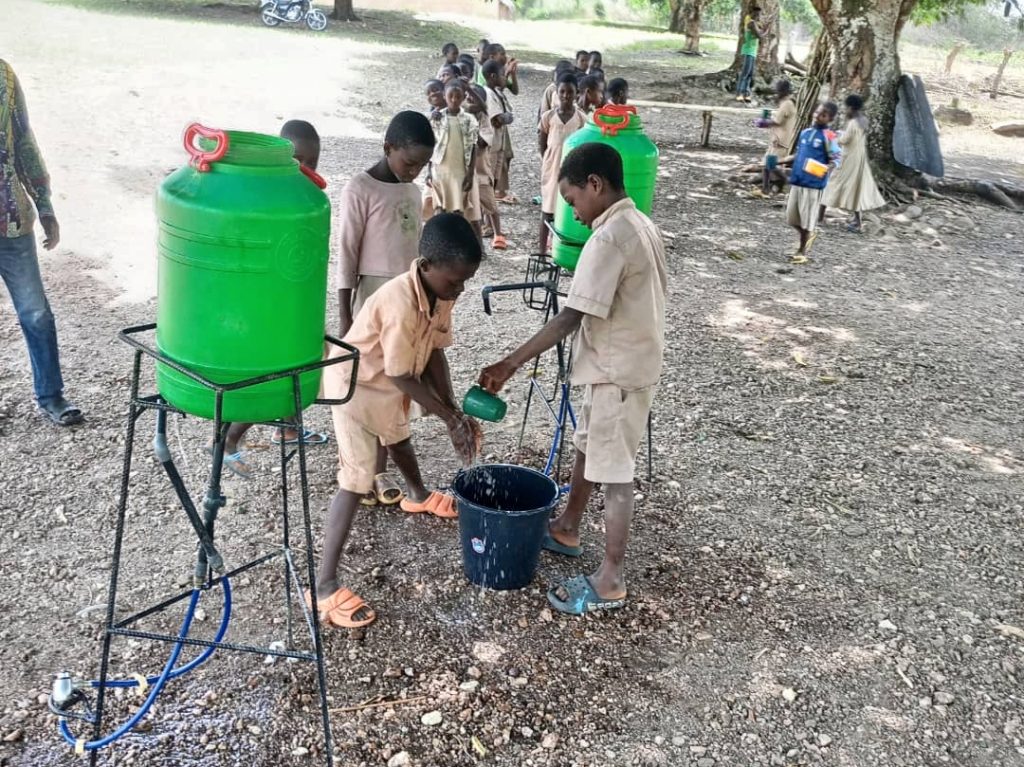 Cantines scolaires à Amou 2 EPP d’Ofounagbo rejoint le programme