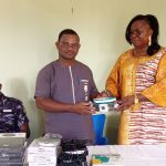 Renforcer l’accès à la lecture Le CLAC d'Amou-Oblo reçoit un kit de livres audio